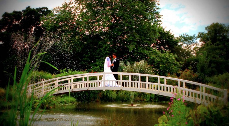 Emma & Nick Wedding - Fennes, Braintree